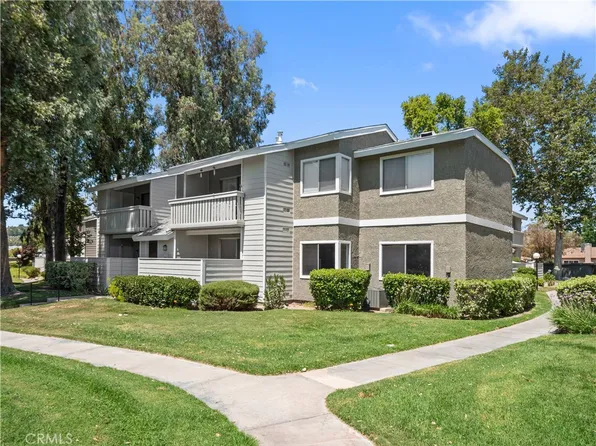 27644 Susan Beth Way Unit F, Santa Clarita, CA 91350