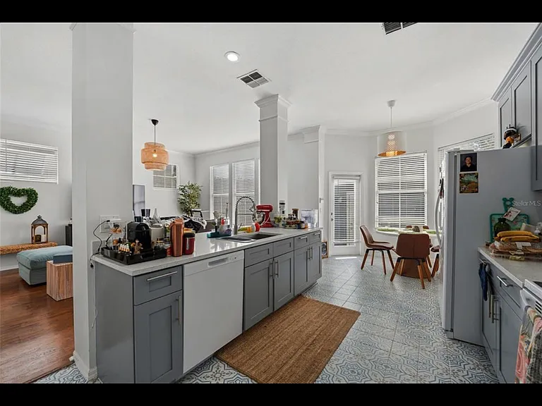 181 Longview Ave — Photo 12