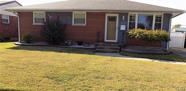 1st image of 3245 Carlson Ave