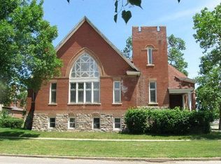 622 6th Ave E, Madison, MN 56256