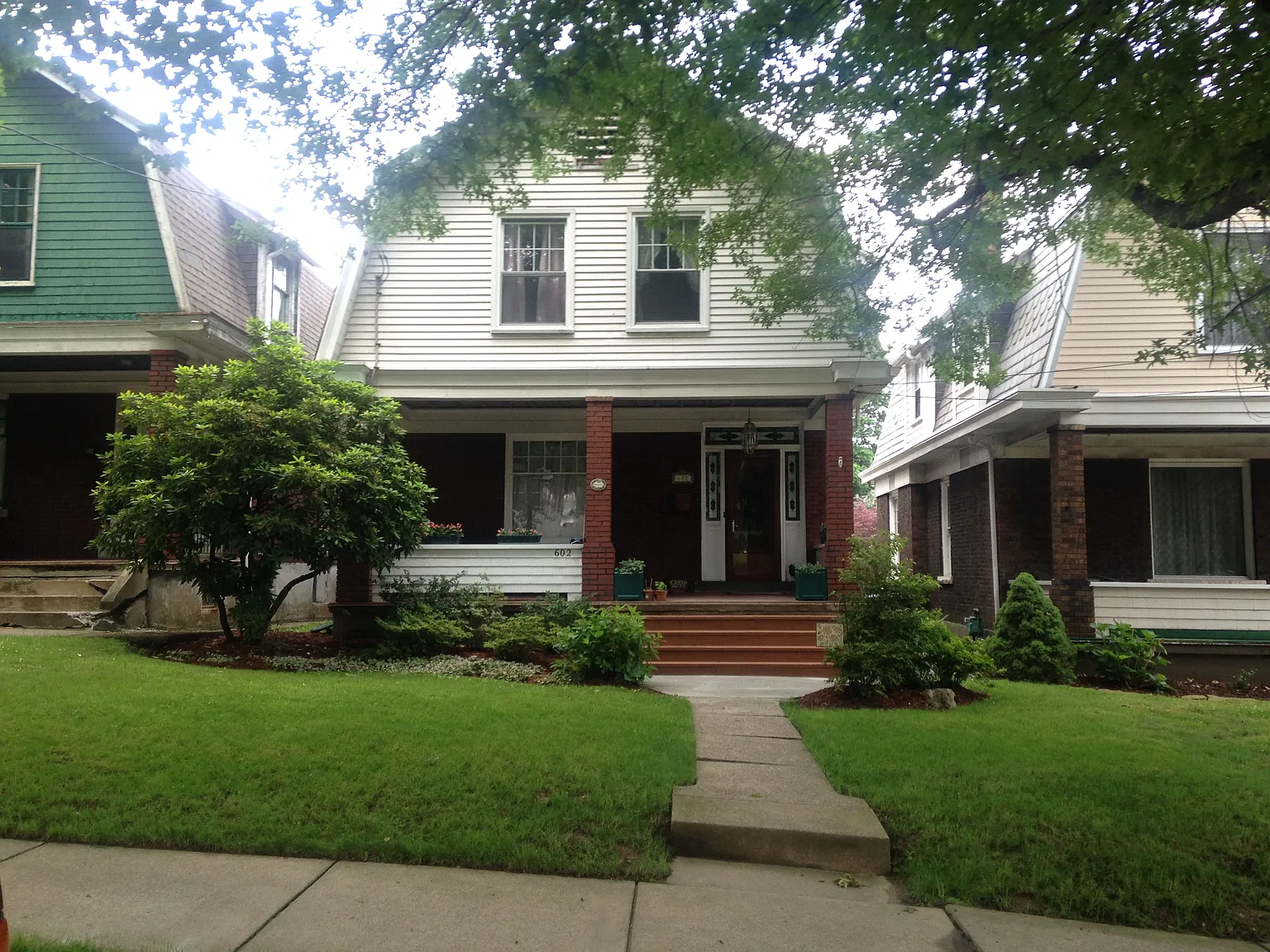 602 Delaware Ave photo 1