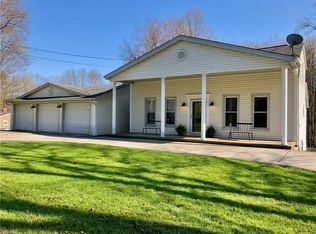 5340 Mennonite Rd, Mantua, OH 44255