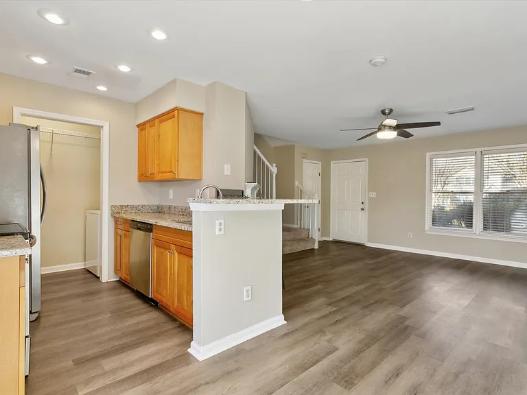 206 Alder Wood Dr — Photo 15