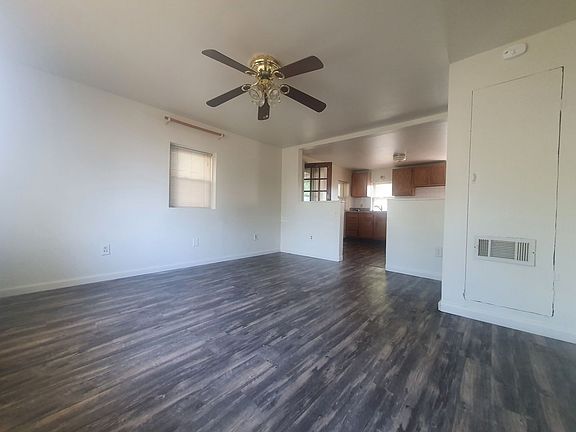 3rd image of 747 Lincoln Ave