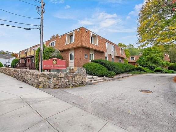 2nd image of 25 School St APT 1S