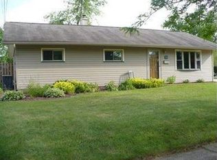 3111 Greenfield St NW, Warren, OH