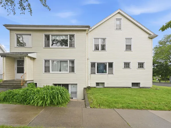 6384 Almon St, Halifax, NS B3L 1V5