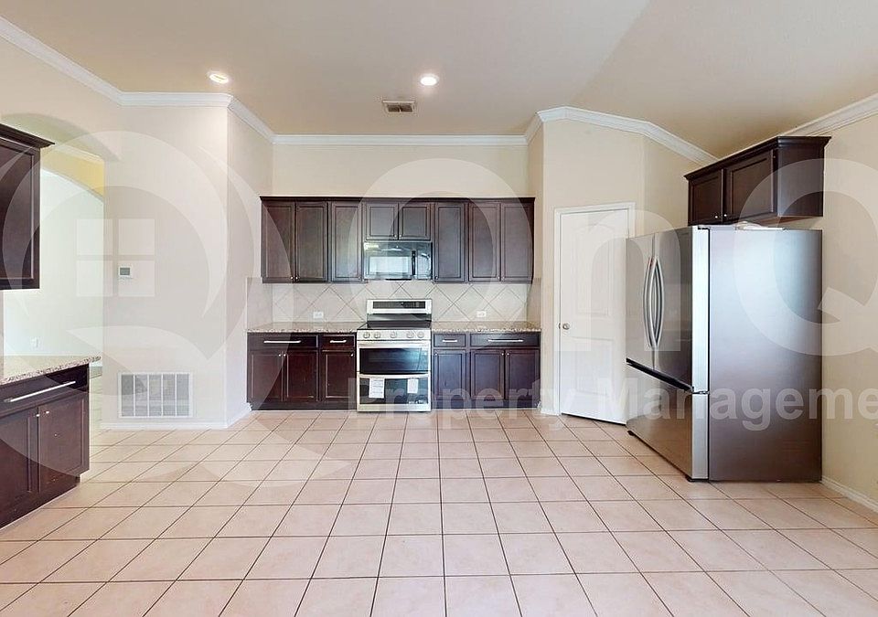 1st image of 5117 Texana Dr
