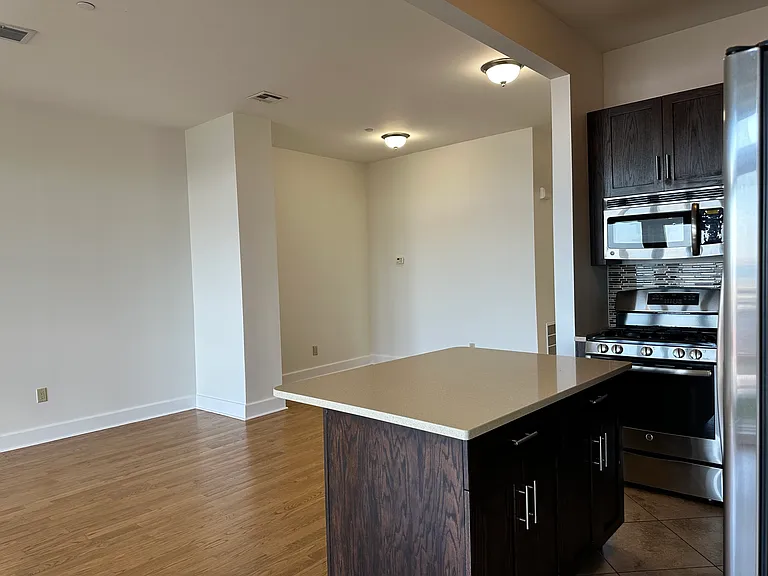 90 Bay Landing St #7K — Photo 10