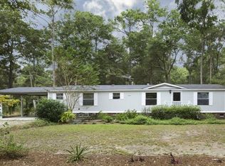 6424 Bears Bluff Rd, Wadmalaw Island, SC 29487