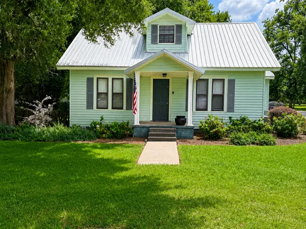5200 1st Ave, Loxley, AL 36551