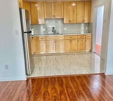 3rd image of 249 Lee Ave