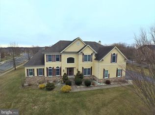 108 Saint Claire Dr, Hockessin, DE 19707
