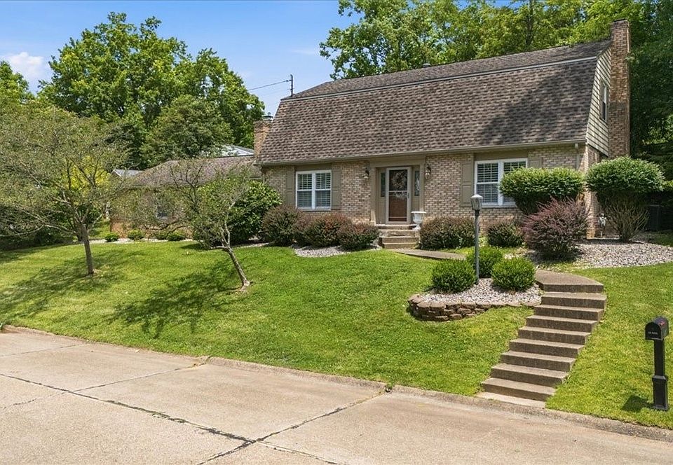 1st image of 27 Ashwood Pl