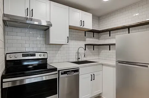 1606 E Catalina Dr #B Photo 1