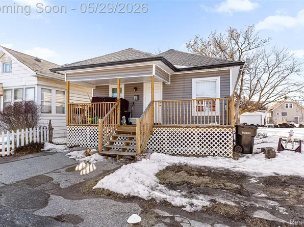 9365 Quincy St, Detroit, MI 48204