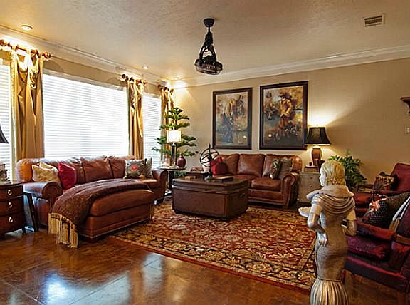 3rd image of 1814 Waterford Ln