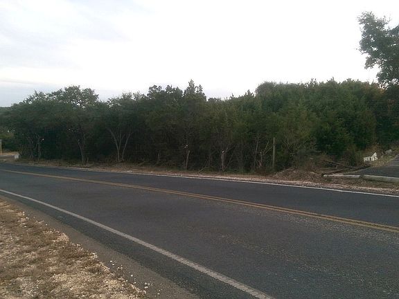 3rd image of 27435 Hogan Dr
