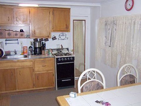 4th image of 12 Culross Dr
