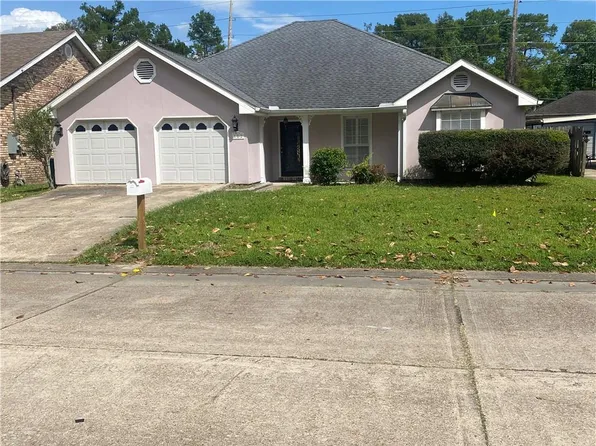 182 Dunleith Dr, Destrehan, LA 70047