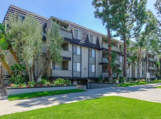 The Esquire, Los Angeles, CA 90057