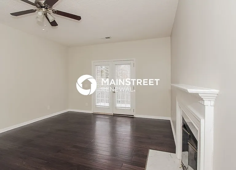 3639 Annandale Dr — Photo 9