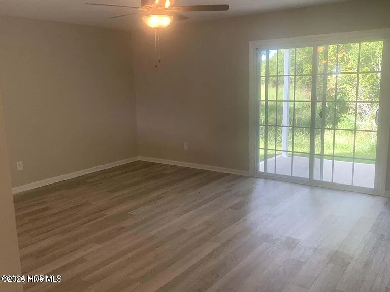 317 S Pointe Dr #A — Photo 3
