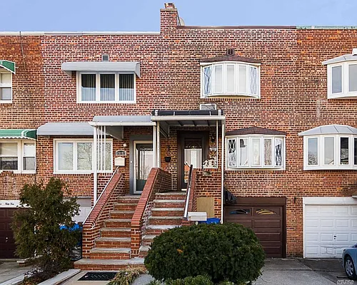 Sold by Century Homes Realty Group LLC | media 1