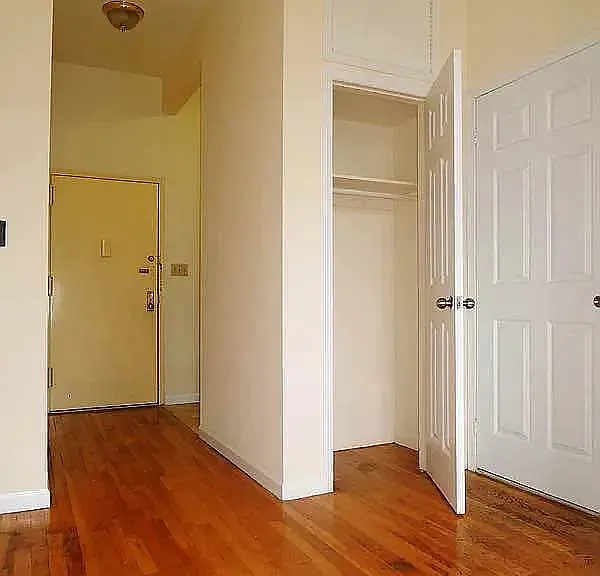 77 Delancey St #5C — Photo 7
