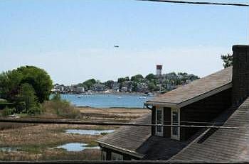 3rd image of 41 Sunnyside Ave