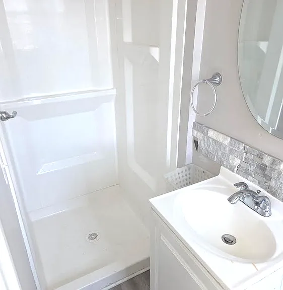 1910 Pine Ave #2 — Photo 10