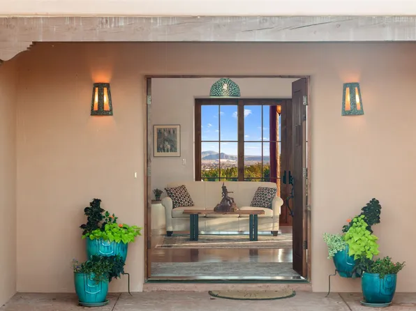 70 Tierra Grande, Santa Fe, NM 87506