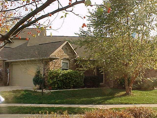 1st image of 1031 E Buffalo Run Way