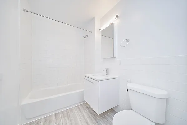 Rented by Living New York | media 17