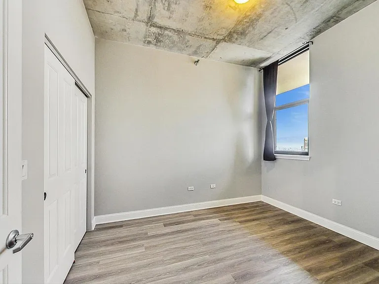 1464 S Michigan Ave #1707 — Photo 9
