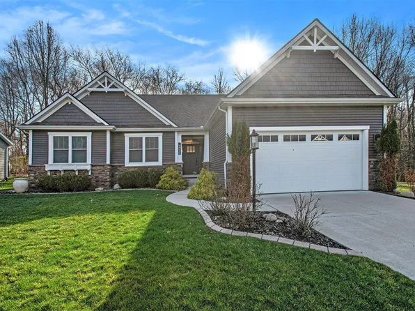 53772 Terre Verde Hills Ct, South Bend, IN 46628
