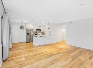 33 Roque Moraes Ct APT 1, Mill Valley, CA 94941