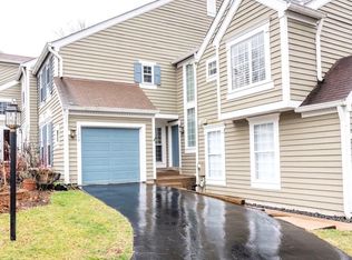 11715 Arbor Glen Way, Reston, VA 20194