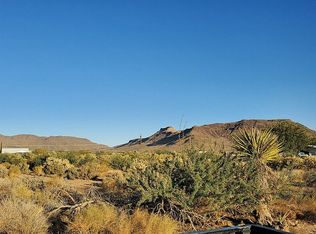 Bouse Dr, Golden Valley, AZ 86413