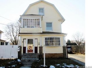 52 Brown St, West Haven, CT 06516