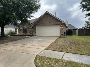 25111 Country Gate Dr, Tomball, TX 77375