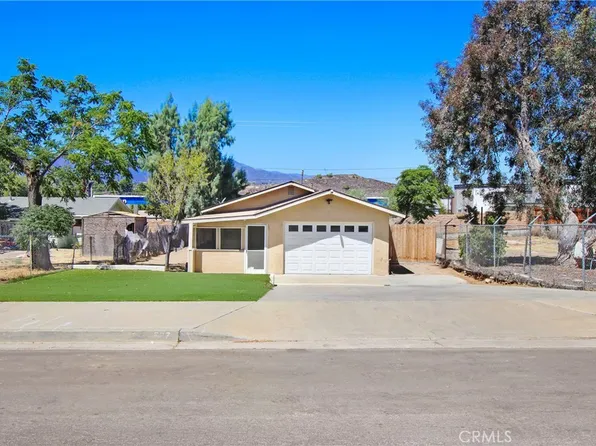 507 Ellis St, Lake Elsinore, CA 92530