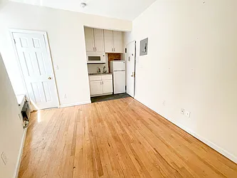 Rented by City Connections Realty