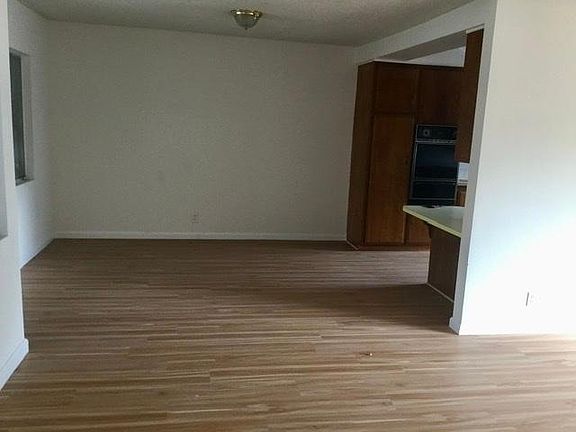 4th image of 4786 Don Miguel Dr APT 2