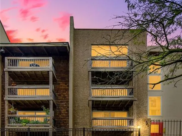 4518 Holly St APT 37, Kansas City, MO 64111