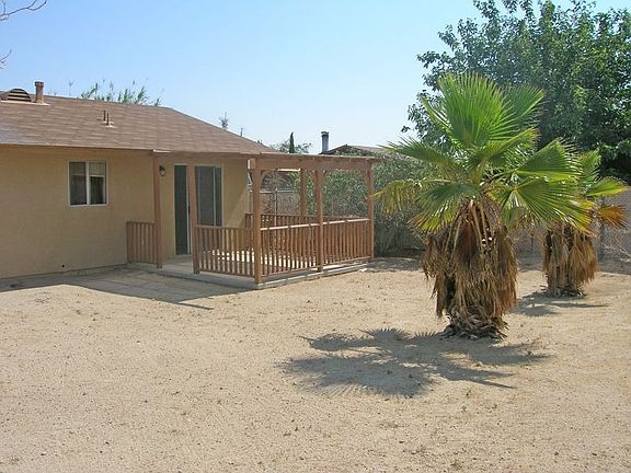Backyard & Covered Patio