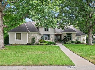 5506 W 82nd Pl, Prairie Village, KS 66208