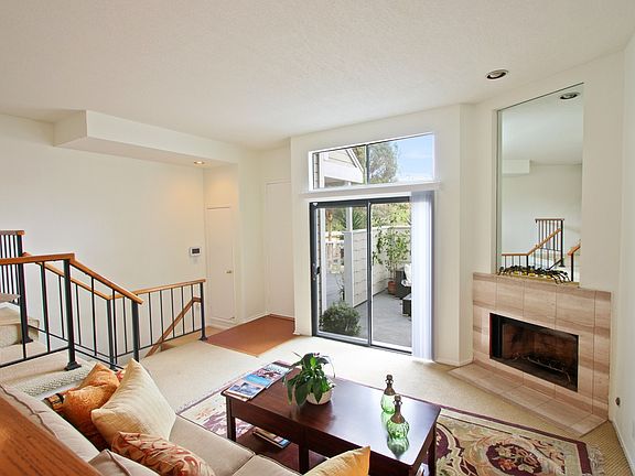 5th image of 4620 Don Lorenzo Dr #B