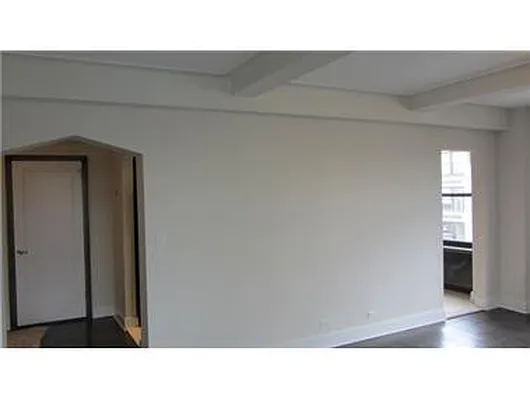 Rented by Douglas Elliman | media 21