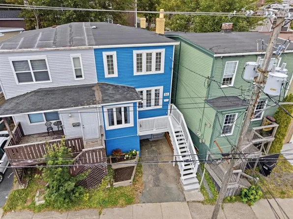 50 St. Clare Avenue, St. John's, NL A1C2J8